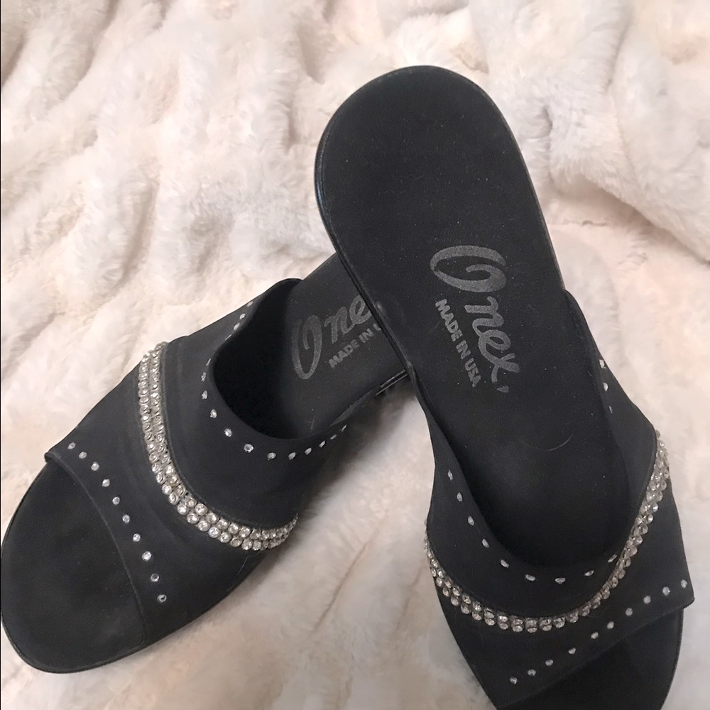 ONEX size 9 fancy black heels.  Brand new no box
